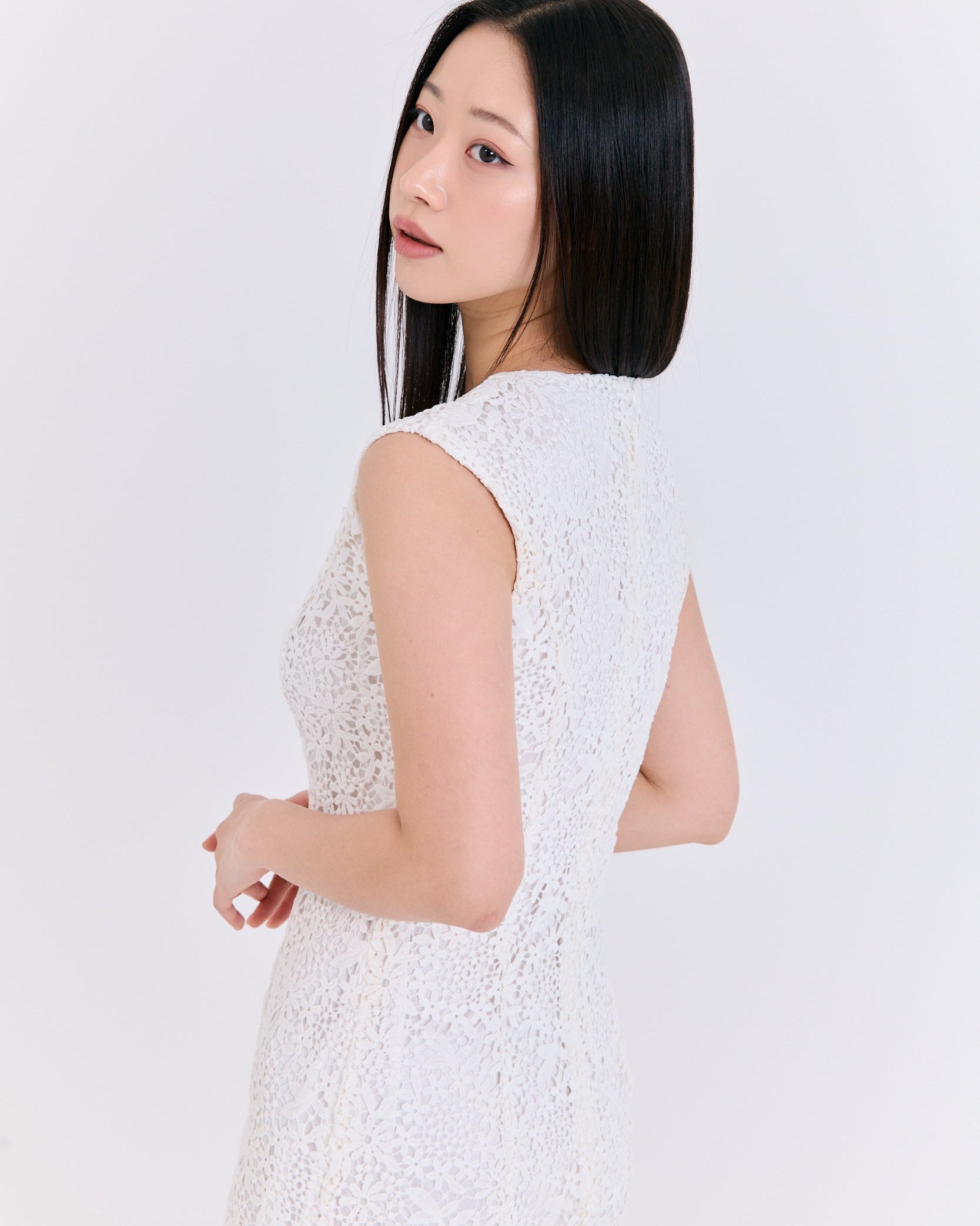 Ethereal Floral Lace Mermaid Dress (White)