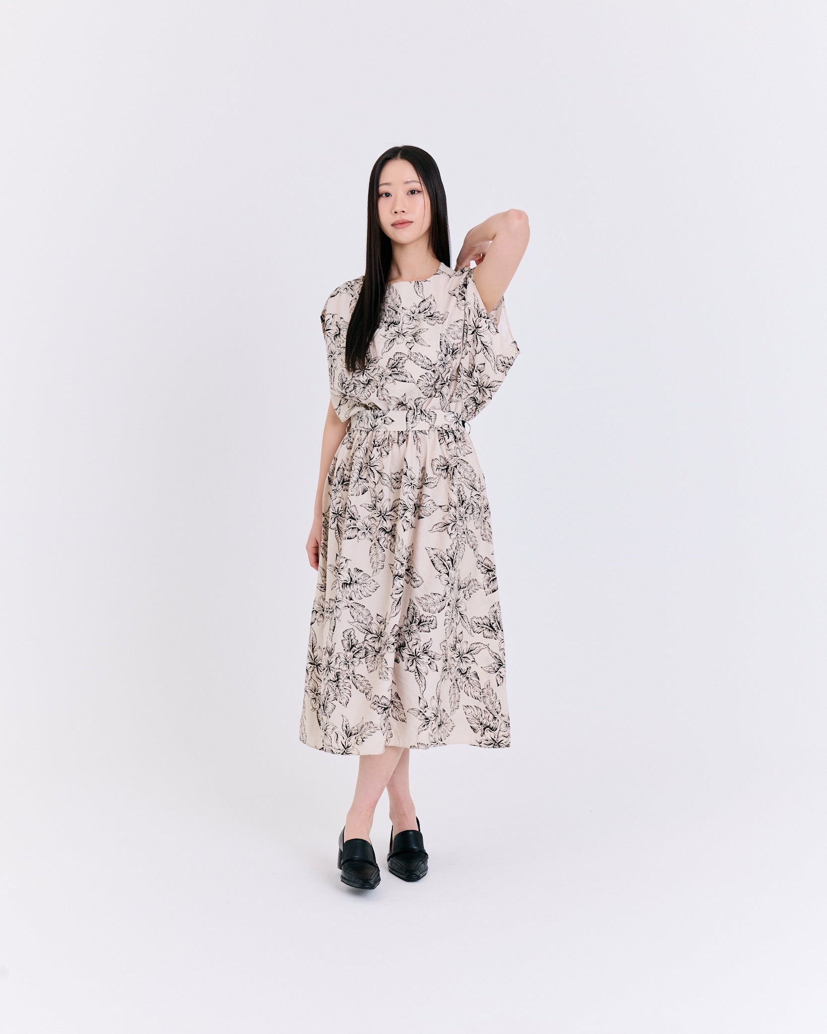 Antique Botanical Garden Dress (Beige)