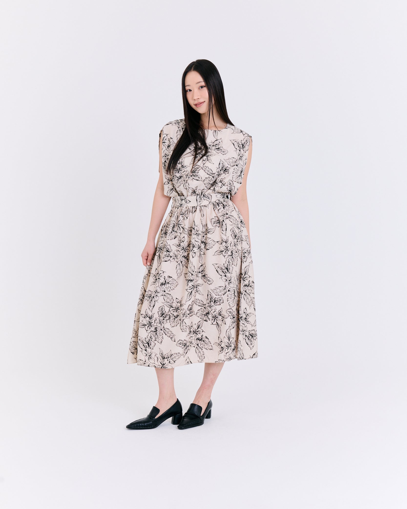 Antique Botanical Garden Dress (Beige)