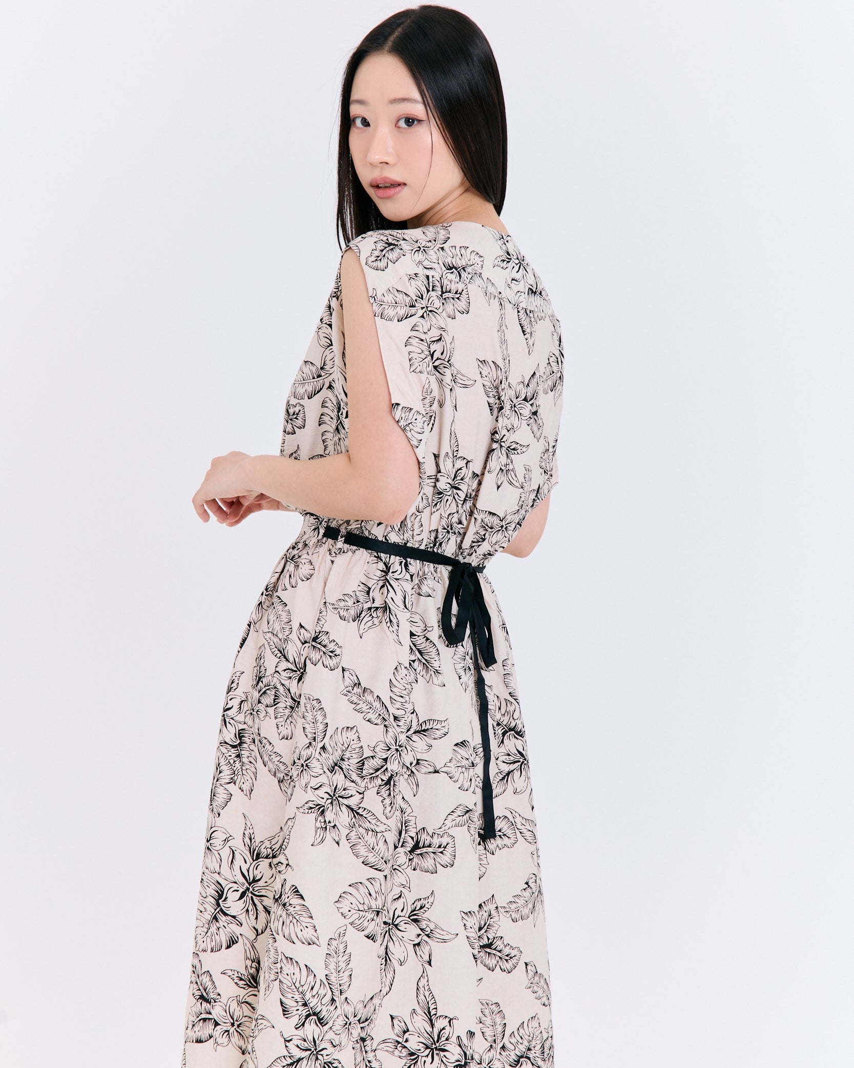 Antique Botanical Garden Dress (Beige)
