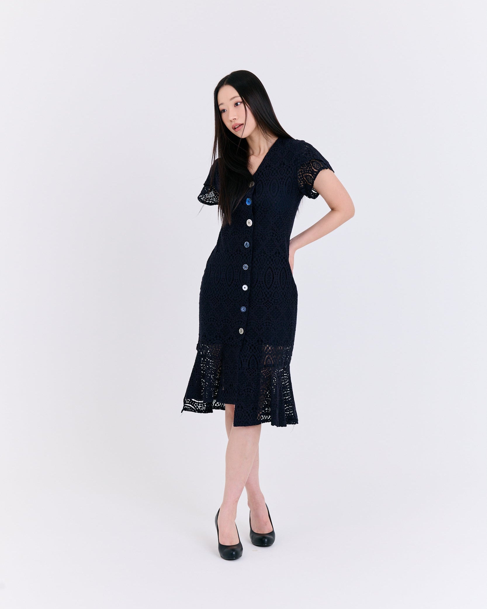 Graceful Lace Button-Down Mermaid Dress (Navy)