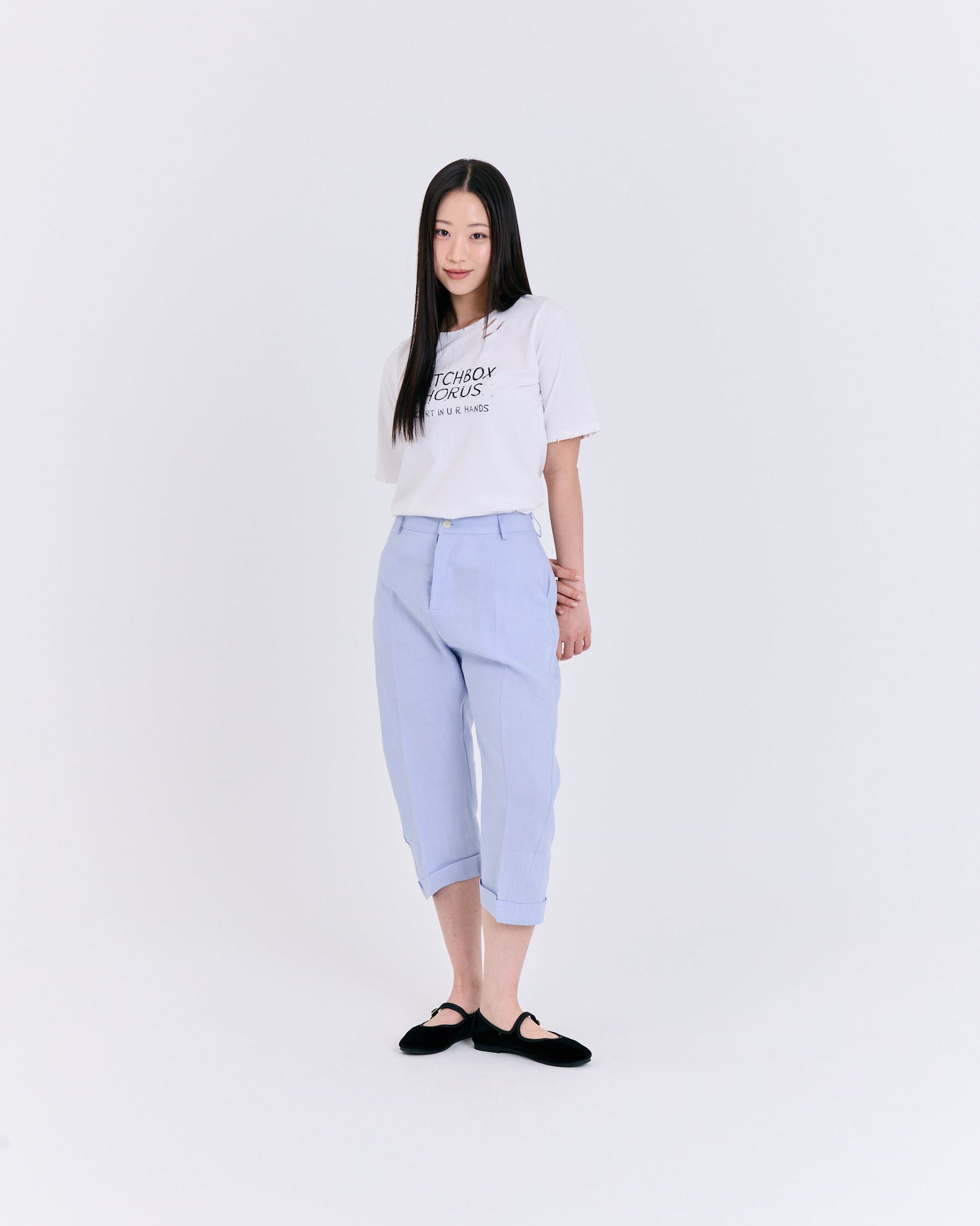 Airy Linen-Texture Cropped Pants (Light Blue)